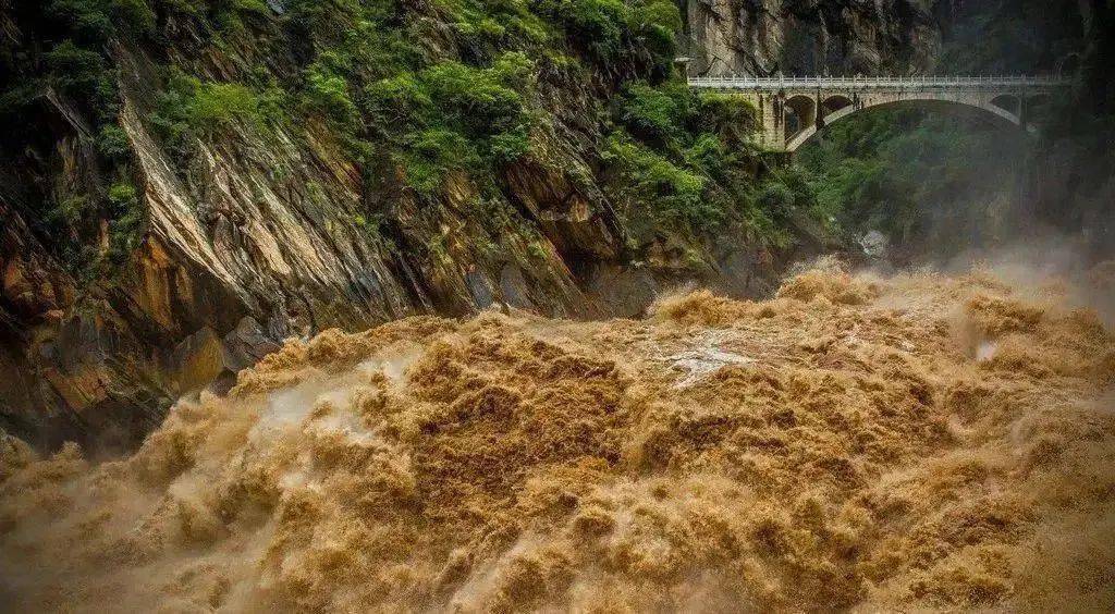 烟雨江湖一苇渡江效果_烟雨江湖一苇渡江和雁行功_烟雨江湖一苇渡江