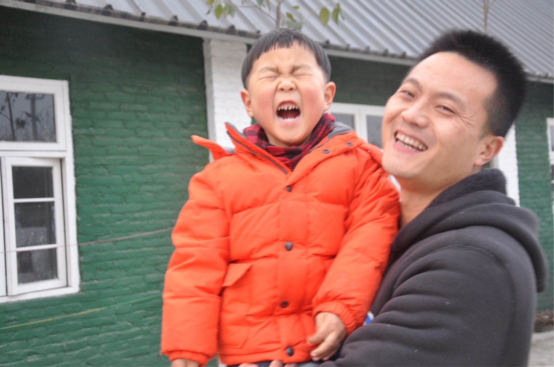 杨晓旭武汉小学生妈妈_龙梓嘉的亲生妈妈_妈妈生的