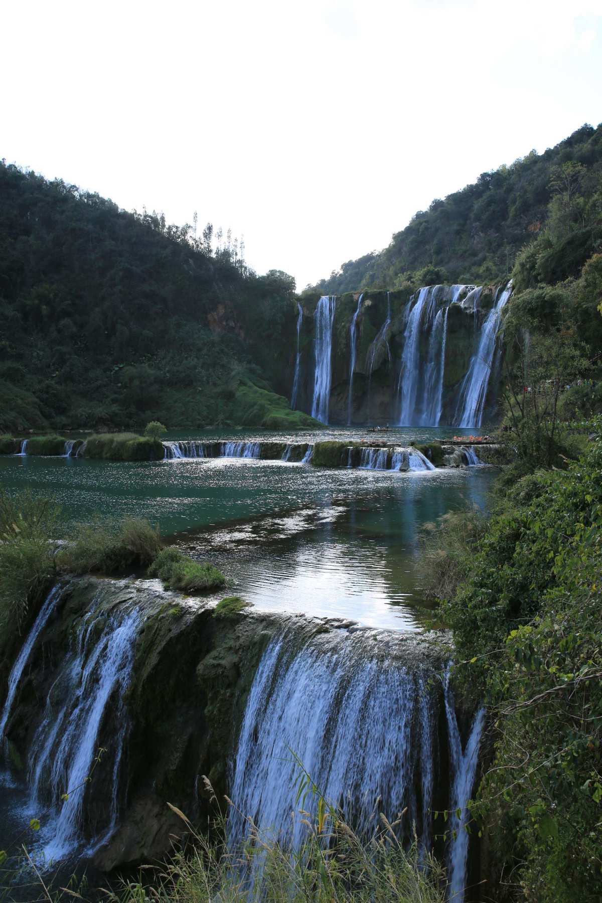 嚎风峡湾：探寻九寨沟惊艳自然奇观