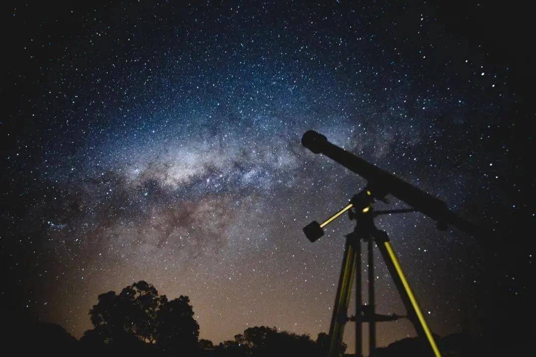 星球基地开局坐标_星球基地破解版无限资源_星球基地