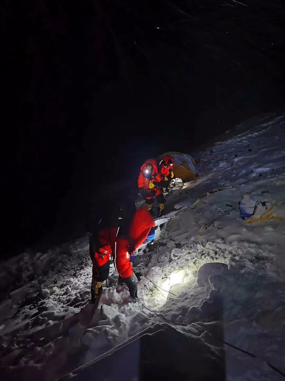 苹果手机登山赛车的下载地址_登山苹果手机游戏怎么玩_登山游戏苹果手机