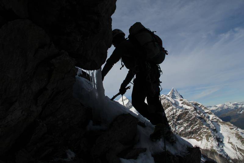 苹果手机登山赛车的下载地址_登山苹果手机游戏怎么玩_登山游戏苹果手机