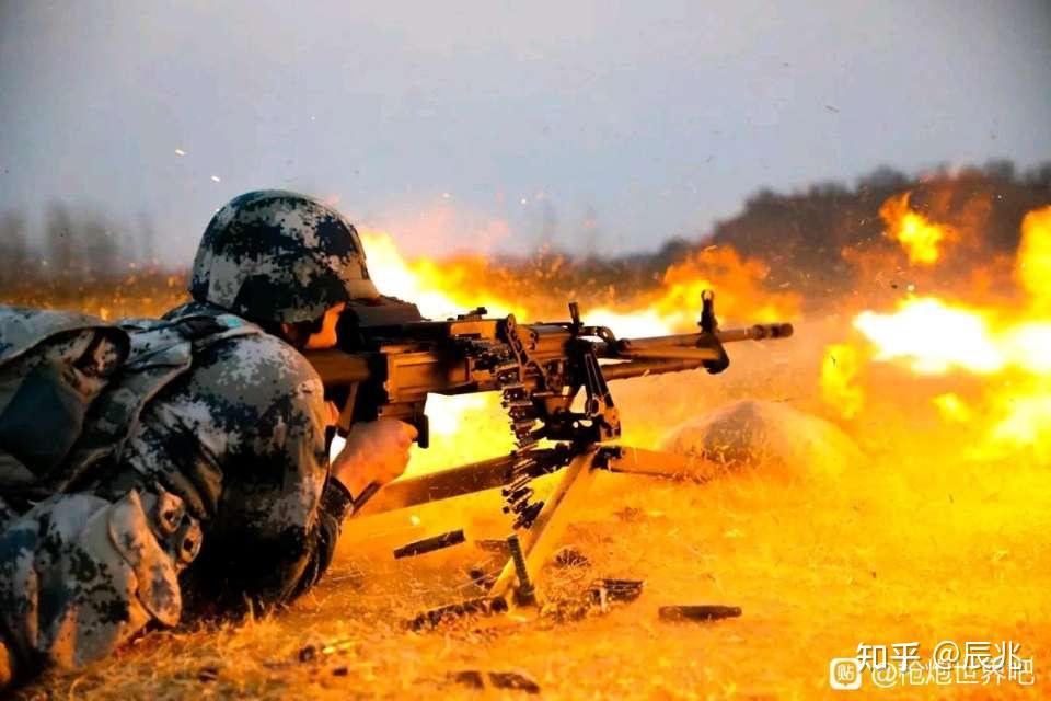 超级步兵破解版无限钻石_步兵超级手机游戏叫什么_超级步兵手机游戏