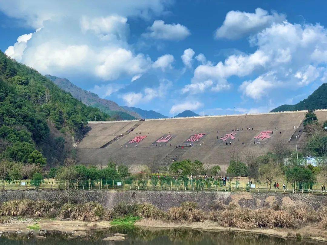 豪粤语发音_跛豪粤语怎么说_跛豪粤语手机在线