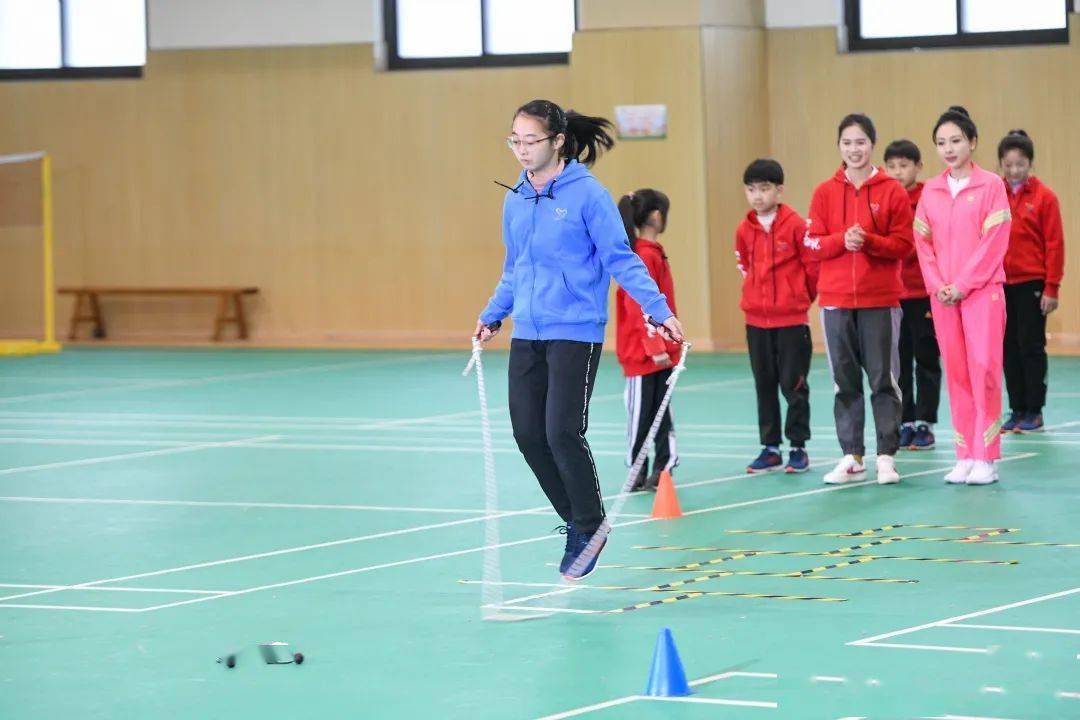 陈飞手机游戏_陈飞手机游戏叫什么_陈飞手机游戏怎么玩