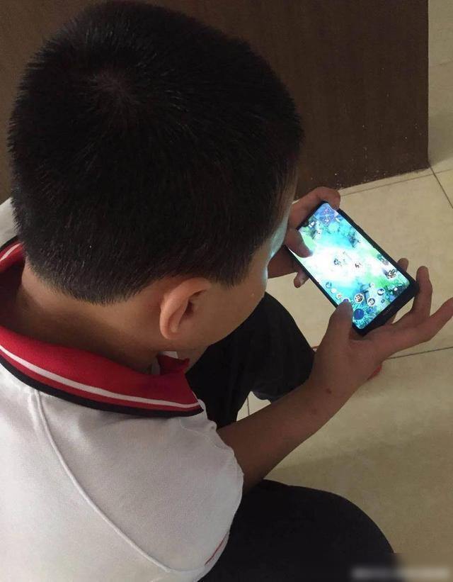 低端手机精品游戏_低端机好玩的游戏_低端精品手机游戏排行榜